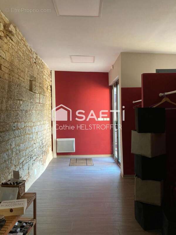 Commerce 495 m² à Gourdon  - photo 3