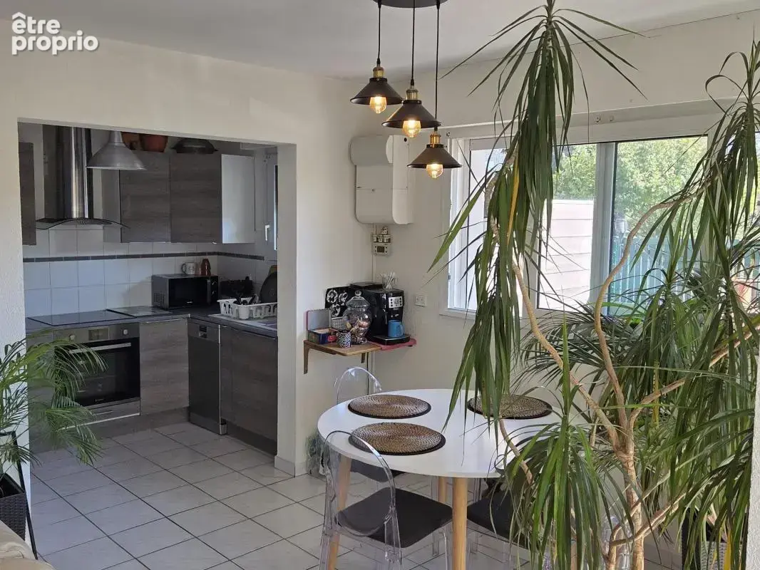 Appartement À Vendre - photo 3