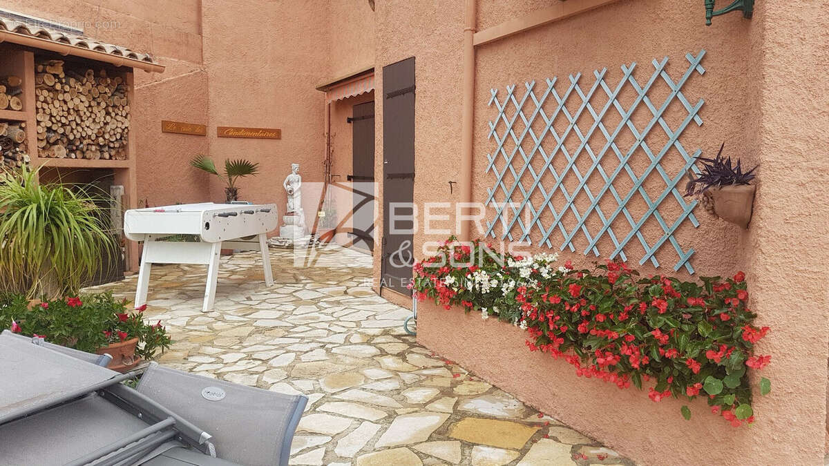 Appartement à THEOULE-SUR-MER