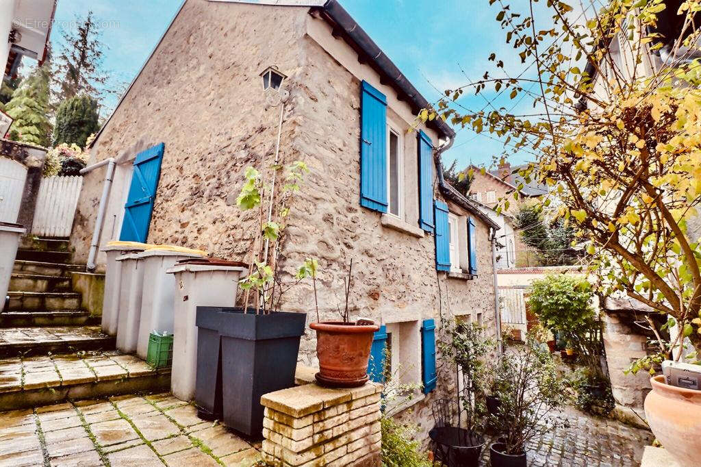 Maison à L'ETANG-LA-VILLE