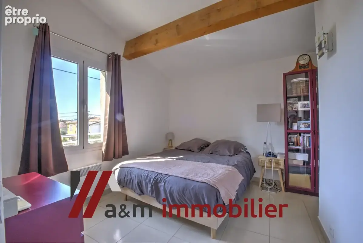 Duplex t4 avec terrasse et stationnement - la mede - photo 5