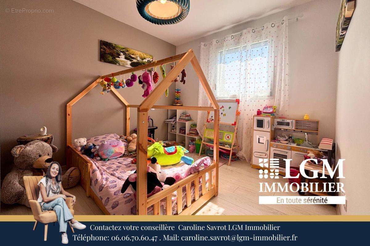 CEPET 31620 - Maison individuelle contemporaine de plain-pied d'environ 92 m² – 2019 – Piscine – Terrain 1 250 m² - photo 6