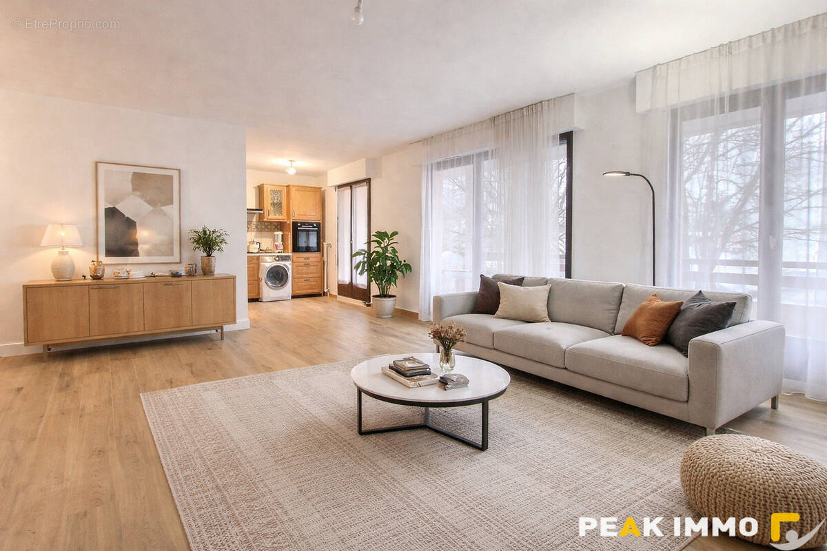 Appartement à ANNECY-LE-VIEUX