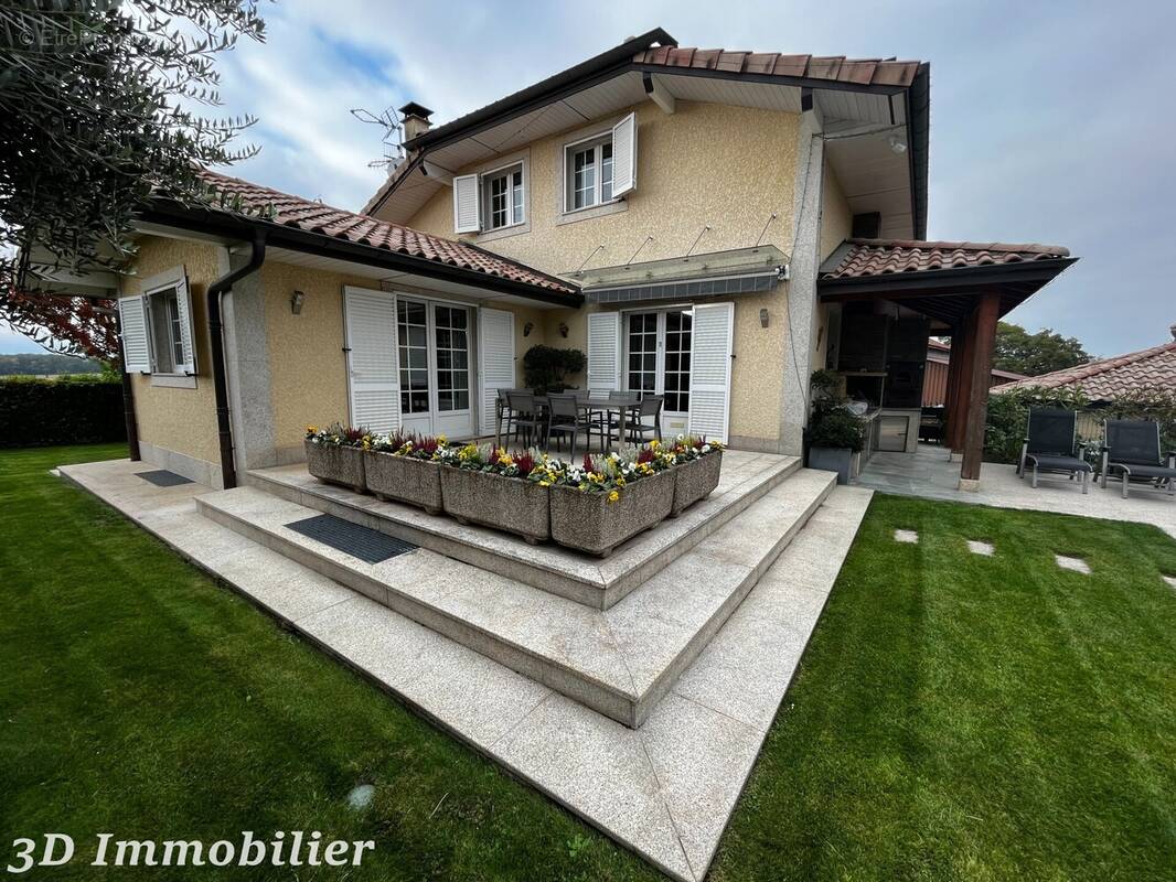 Maison à DOUVAINE