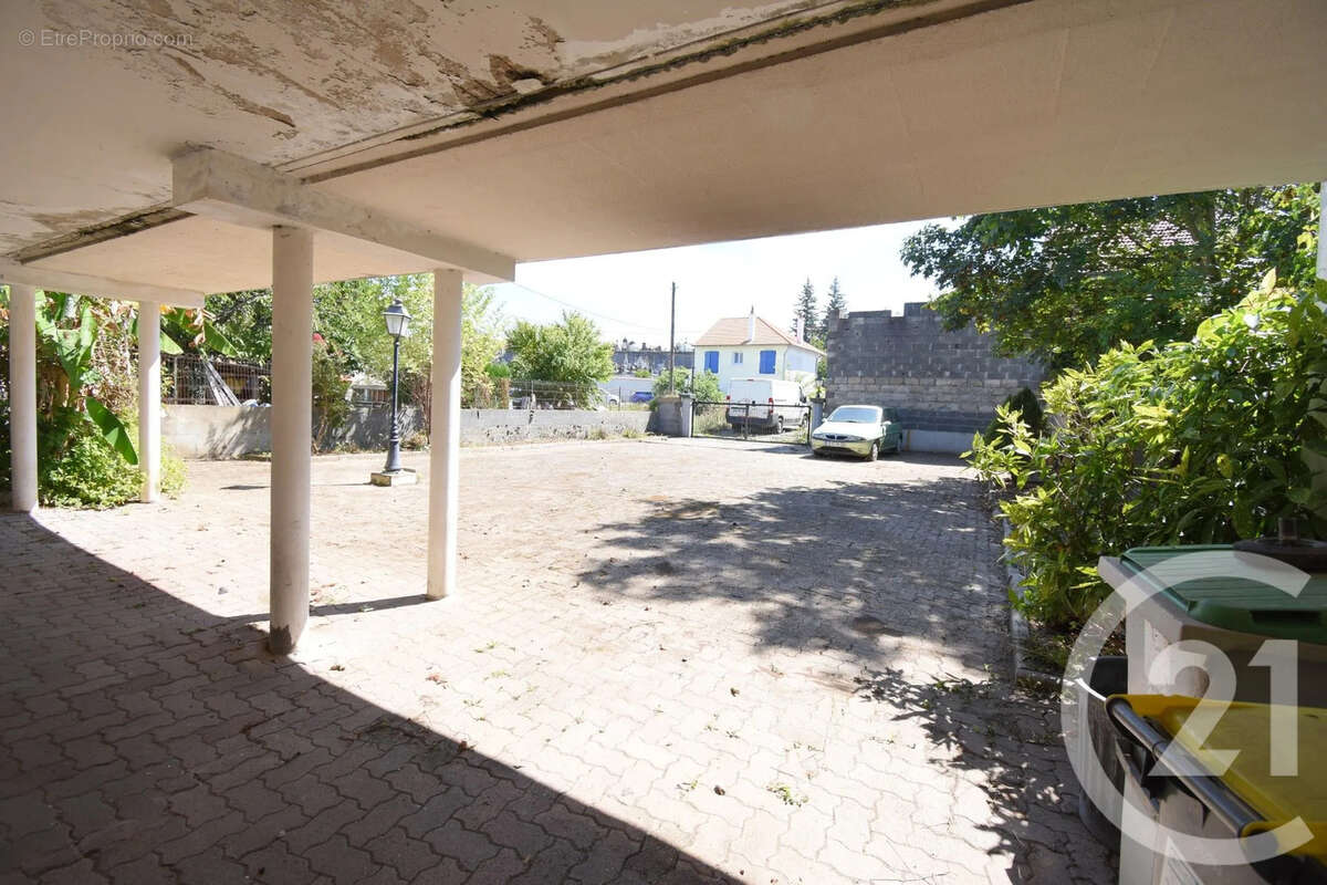 Maison 153 m² à Cusset  - photo 13
