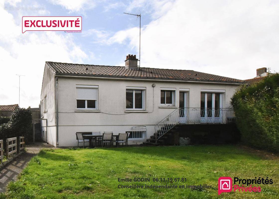 Maison à MAULEVRIER