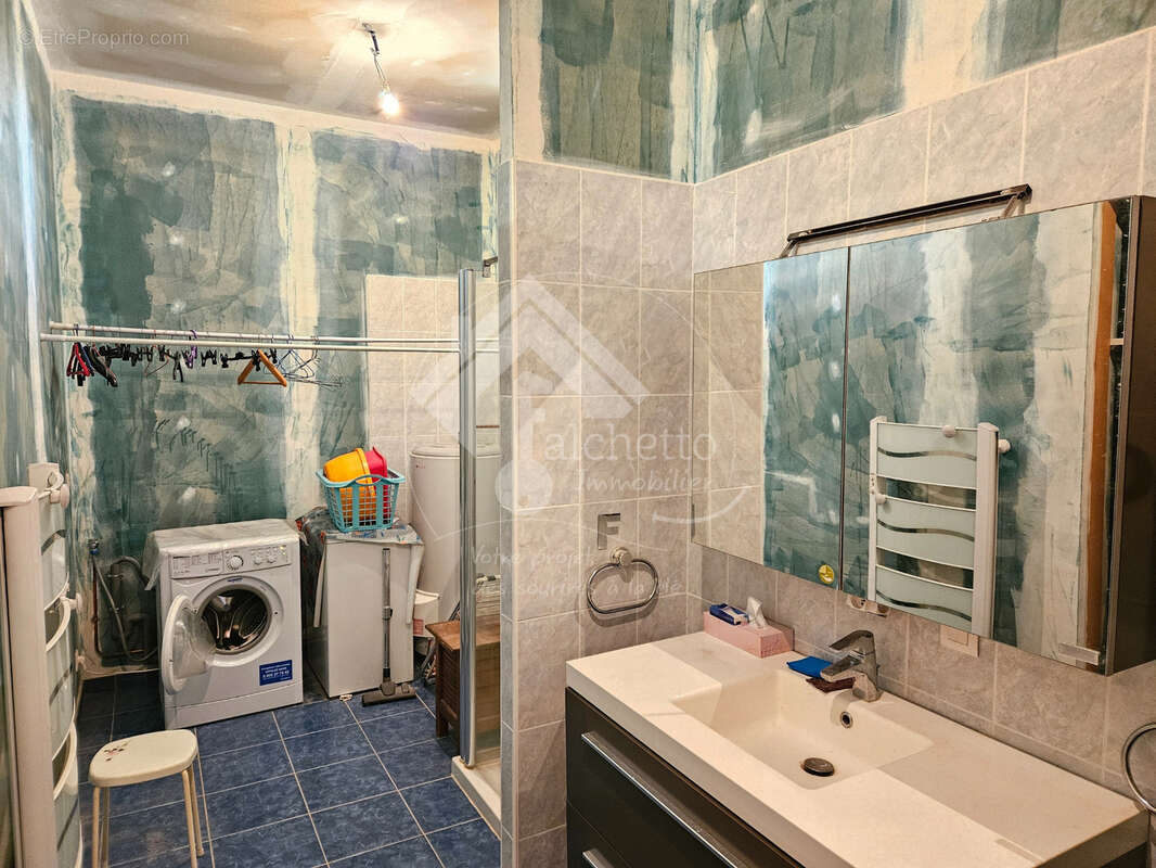 Maison à CHAVROCHES