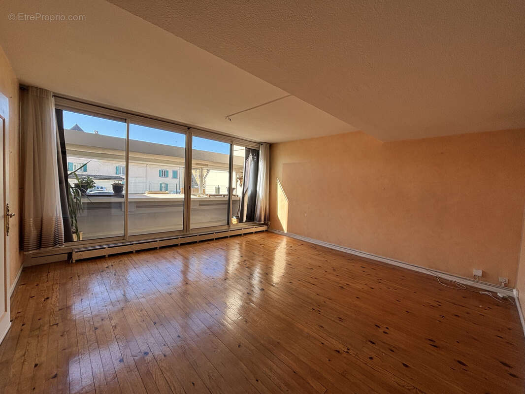 Appartement à TARBES