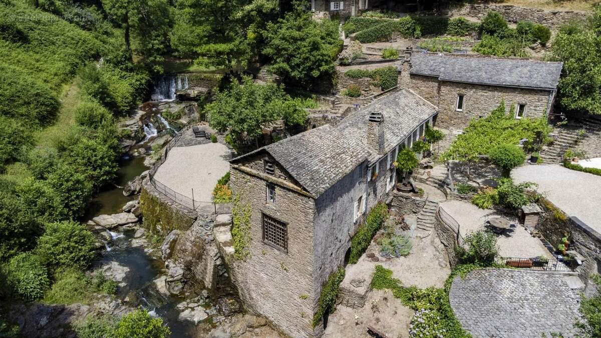 Maison à COUPIAC