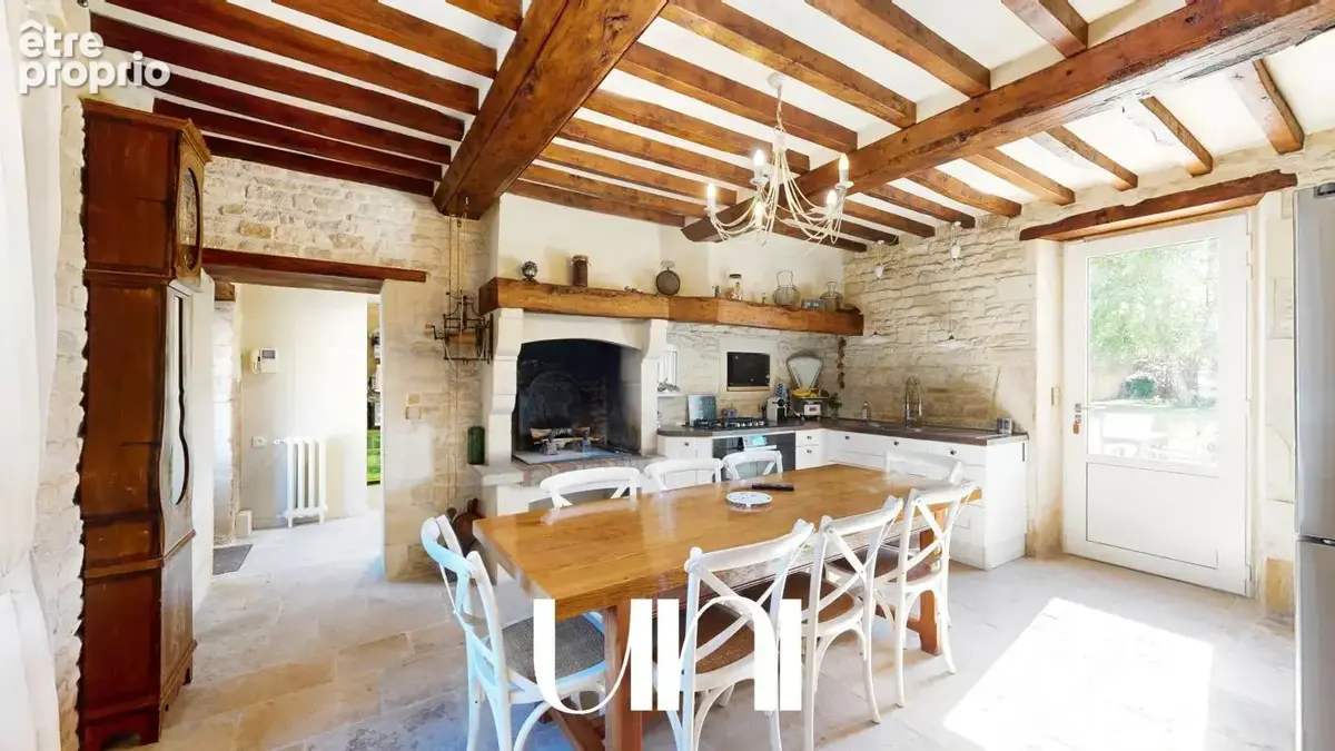 Maison 7 pièces de 280 m2 avec dépendance - CREULLY - photo 4