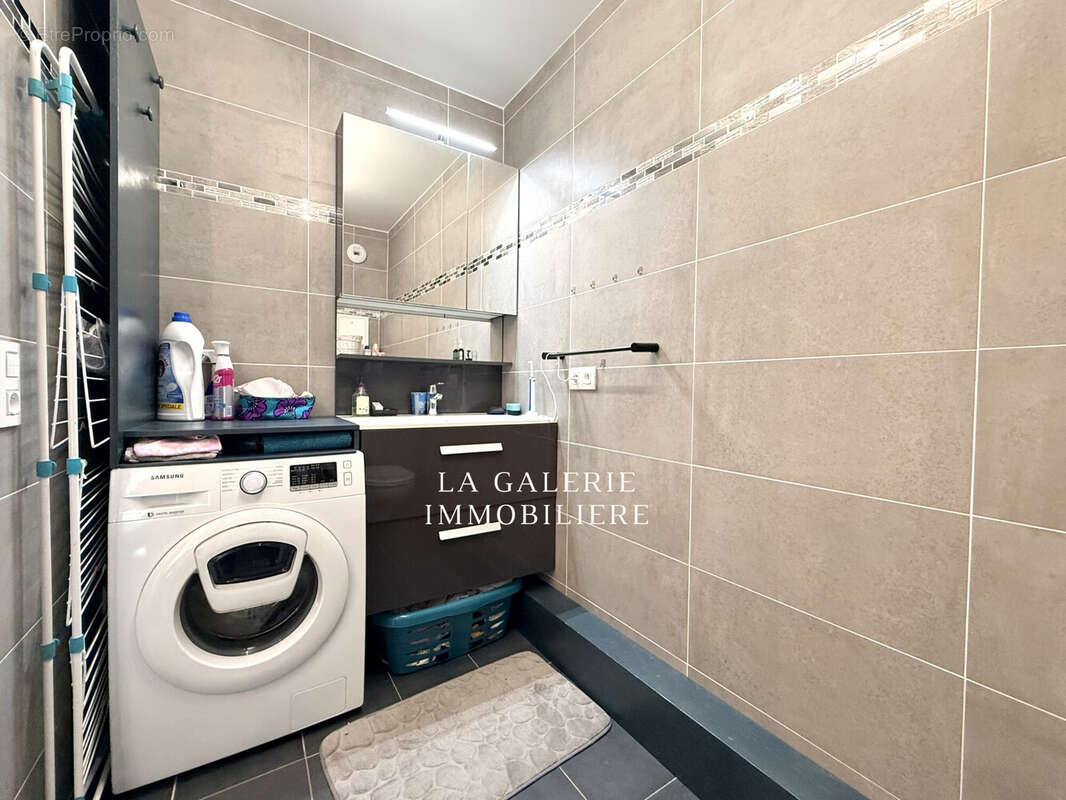 Appartement à PUTEAUX