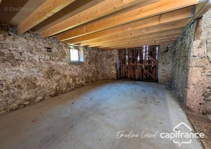 Maison en pierre de 164 m2 - 5 chambres - Jardin arboré et dépendances - Saint Martin en Vercors (26420) - photo 19