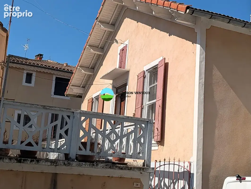 Maison de village de charme avec terrasse et 3 garages - Mormoiron - photo 2
