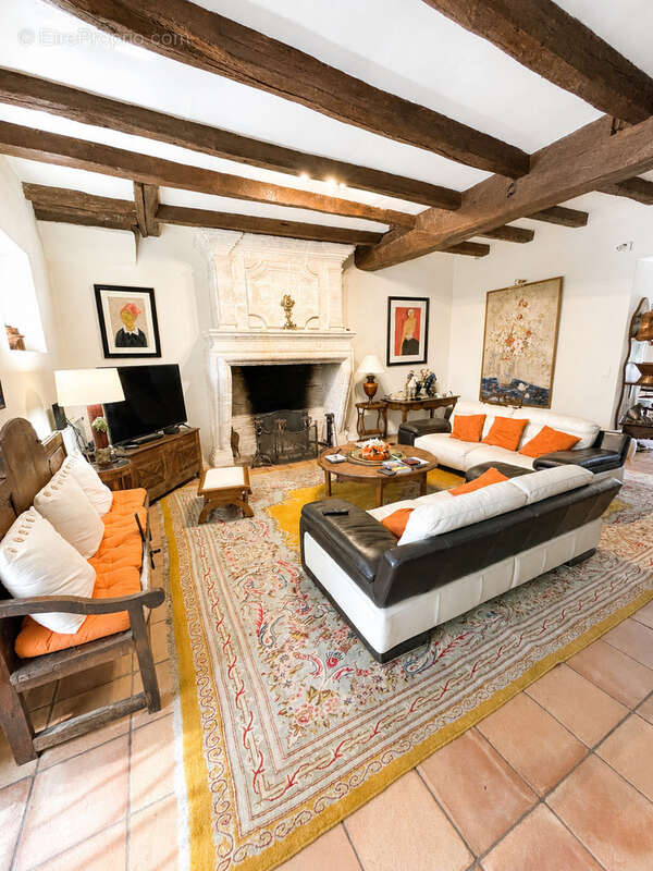 Maison à LOUHOSSOA