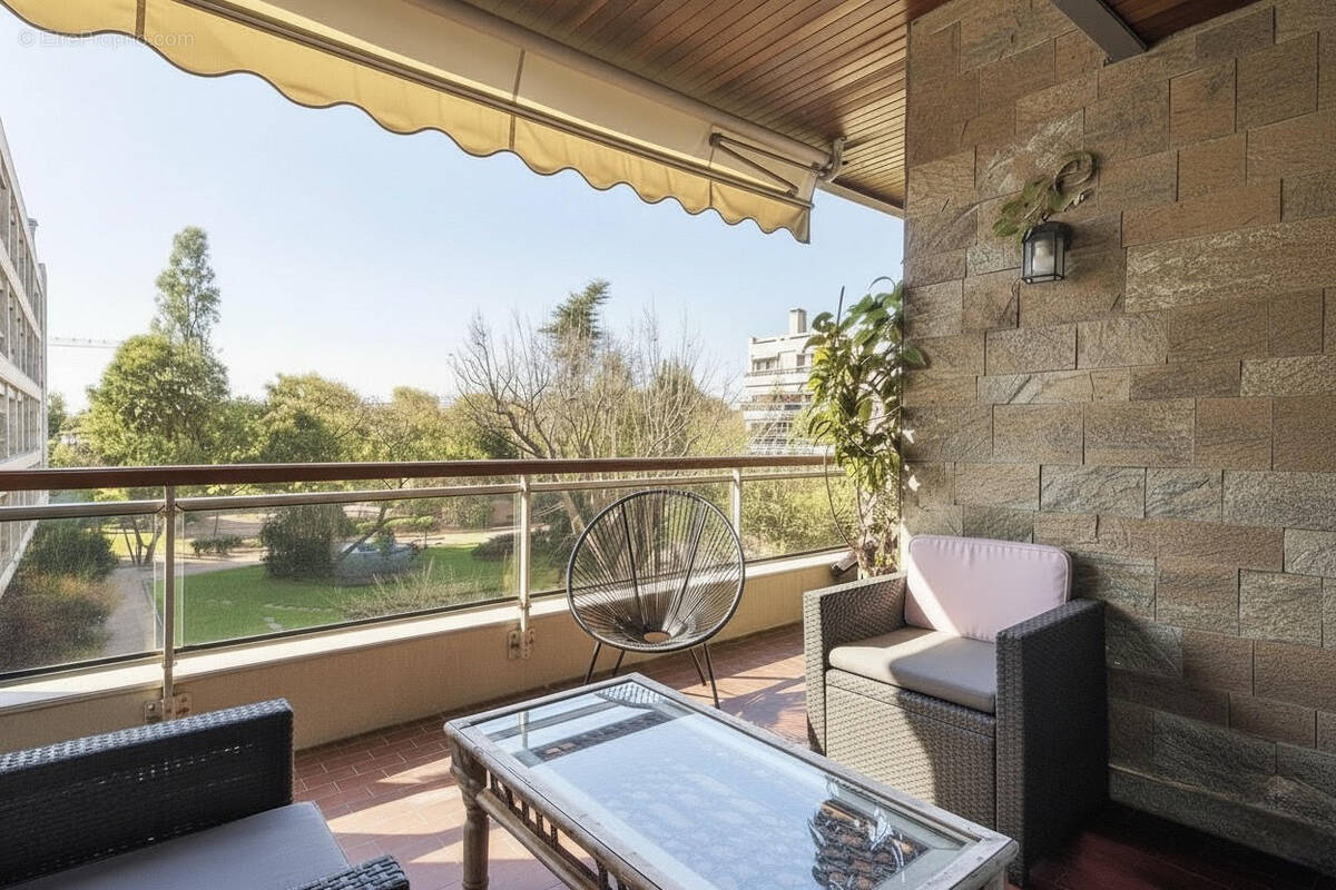 Appartement à MARSEILLE-8E