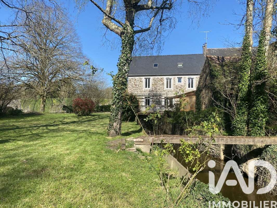 Photo 1 - Maison à CARHAIX-PLOUGUER