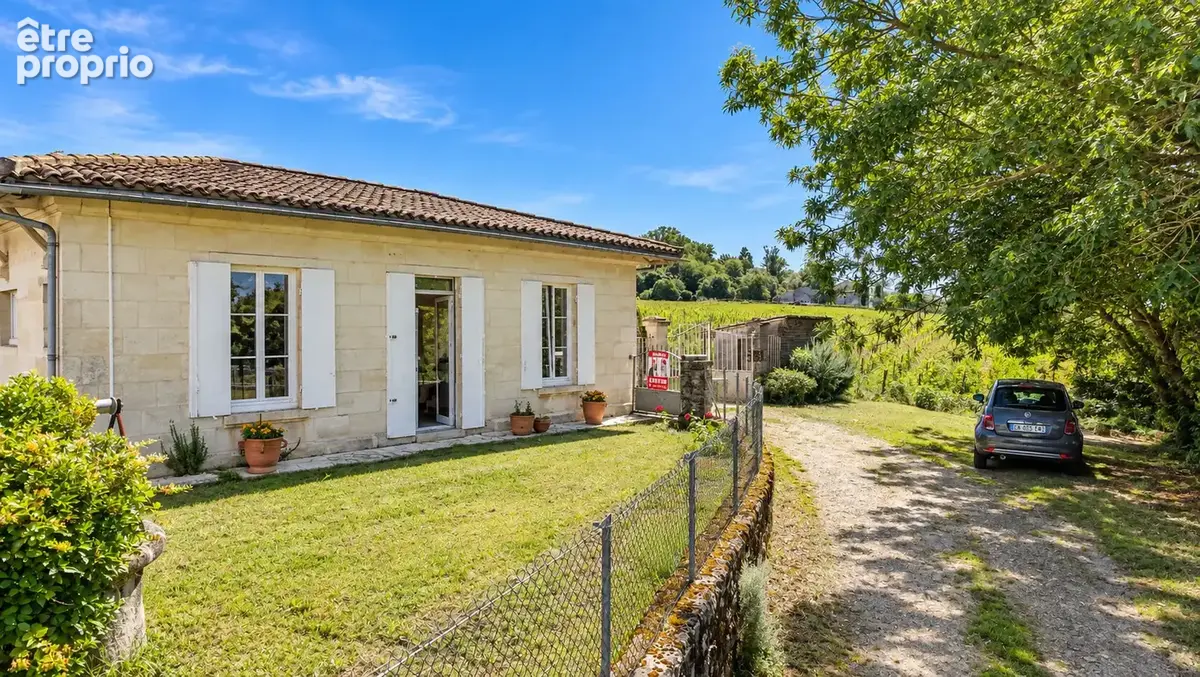 Photo Maison à Fronsac au prix de 277 000€