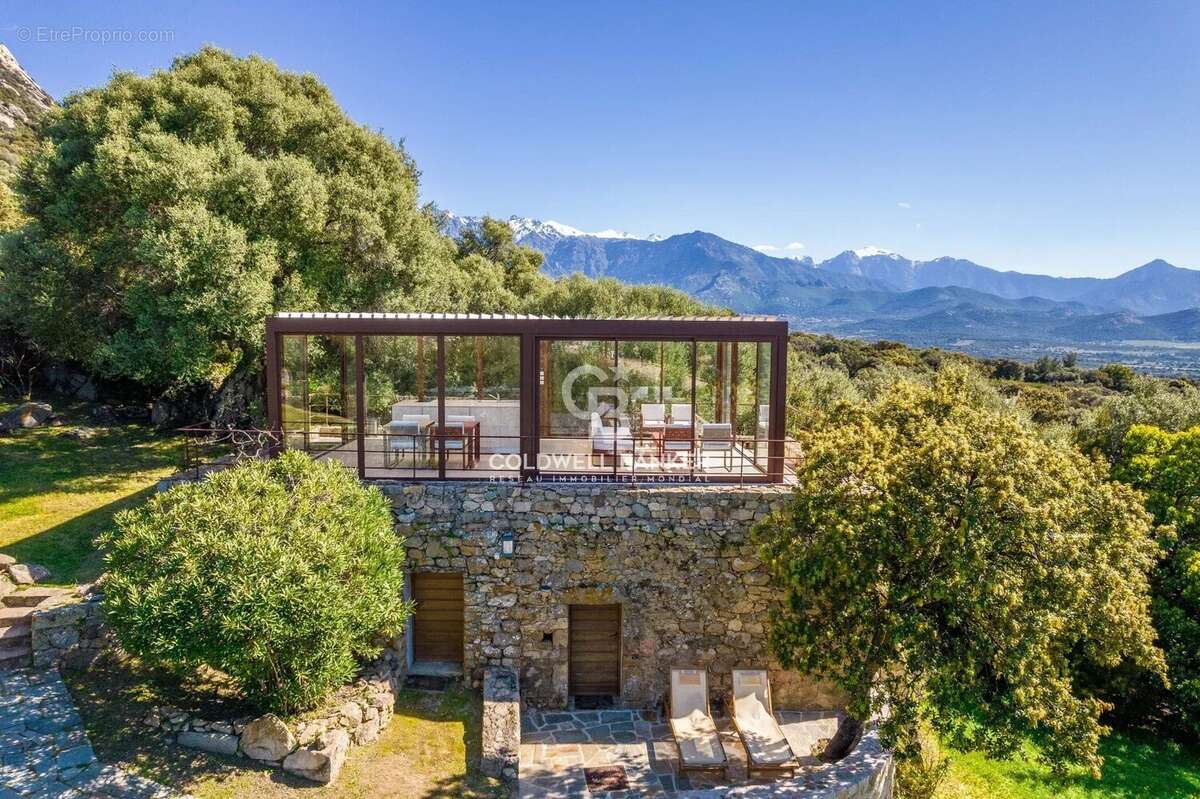 Maison à LUMIO