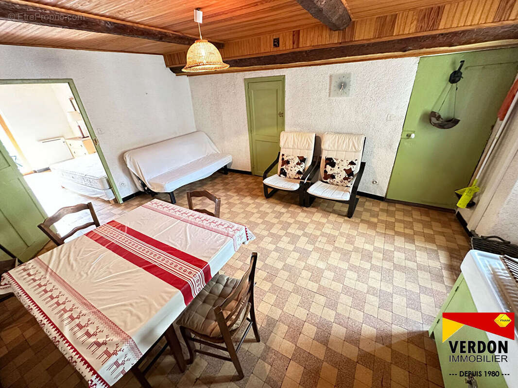 Photo 3 - Appartement à SAINT-ANDRE-LES-ALPES
