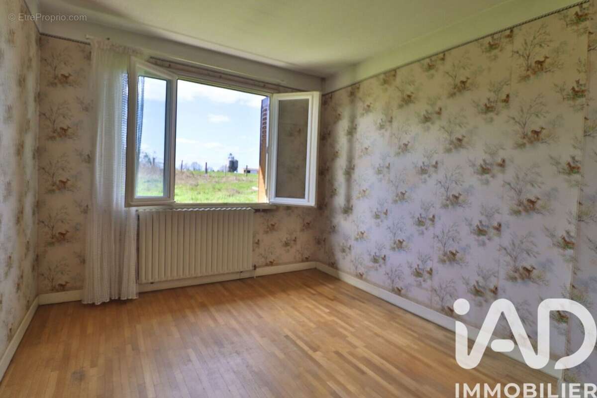 Photo 9 - Maison à ROMENAY