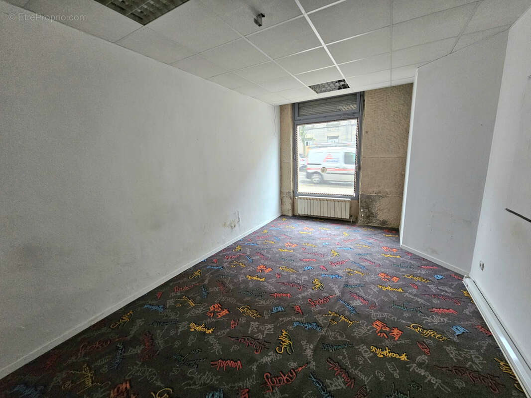 Commerce à SAINT-ETIENNE