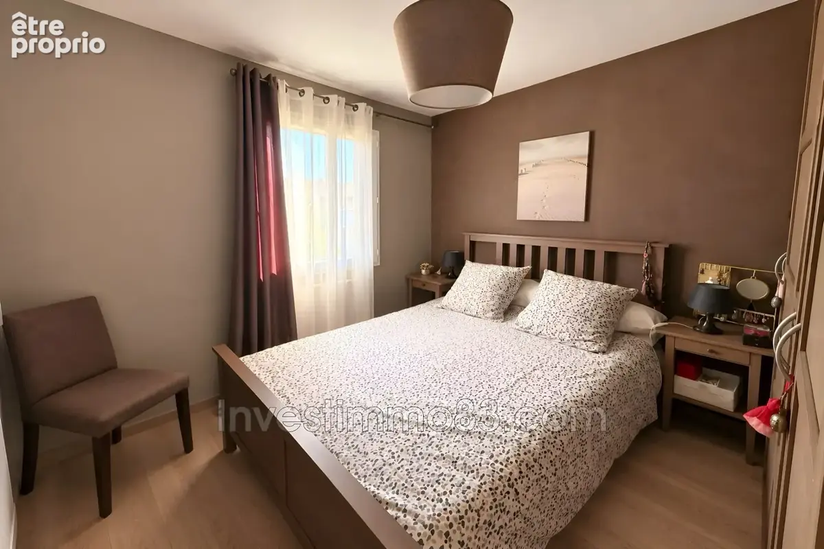 Maison 4 pièces 78 m² à vendre à Rousset (13790) - photo 8