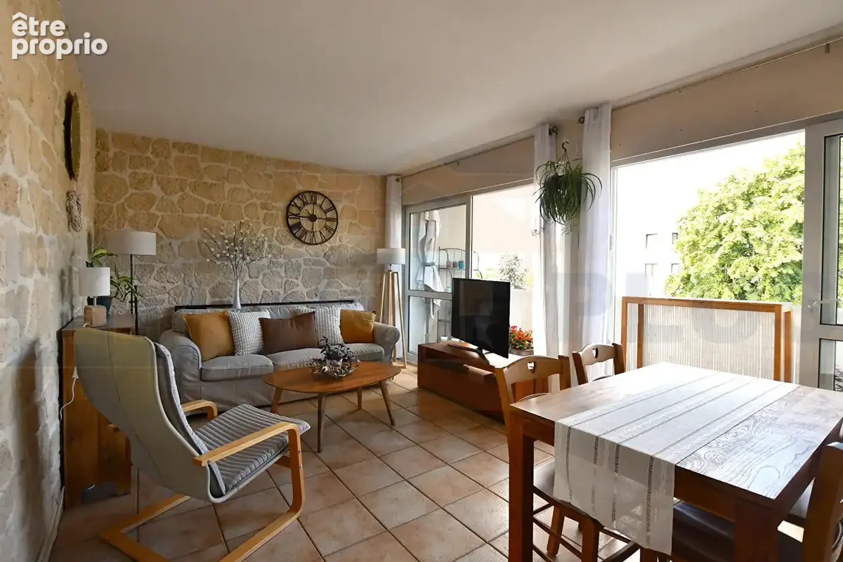 Appartement 4P Quartier de l'Église à Bois d'Arcy - balcon, parking, cave - photo 9
