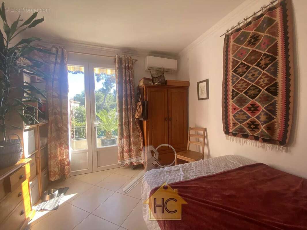 Appartement à LE CANNET