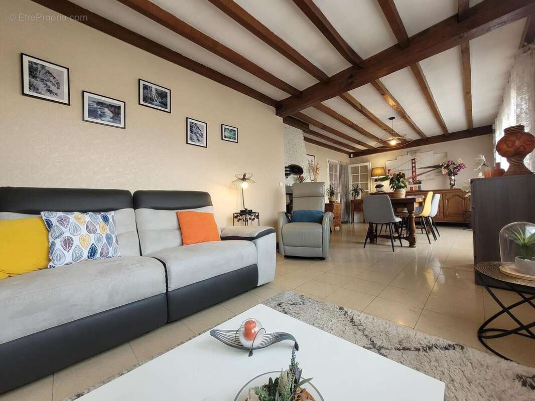 Photo 2 - Maison à HALLENCOURT