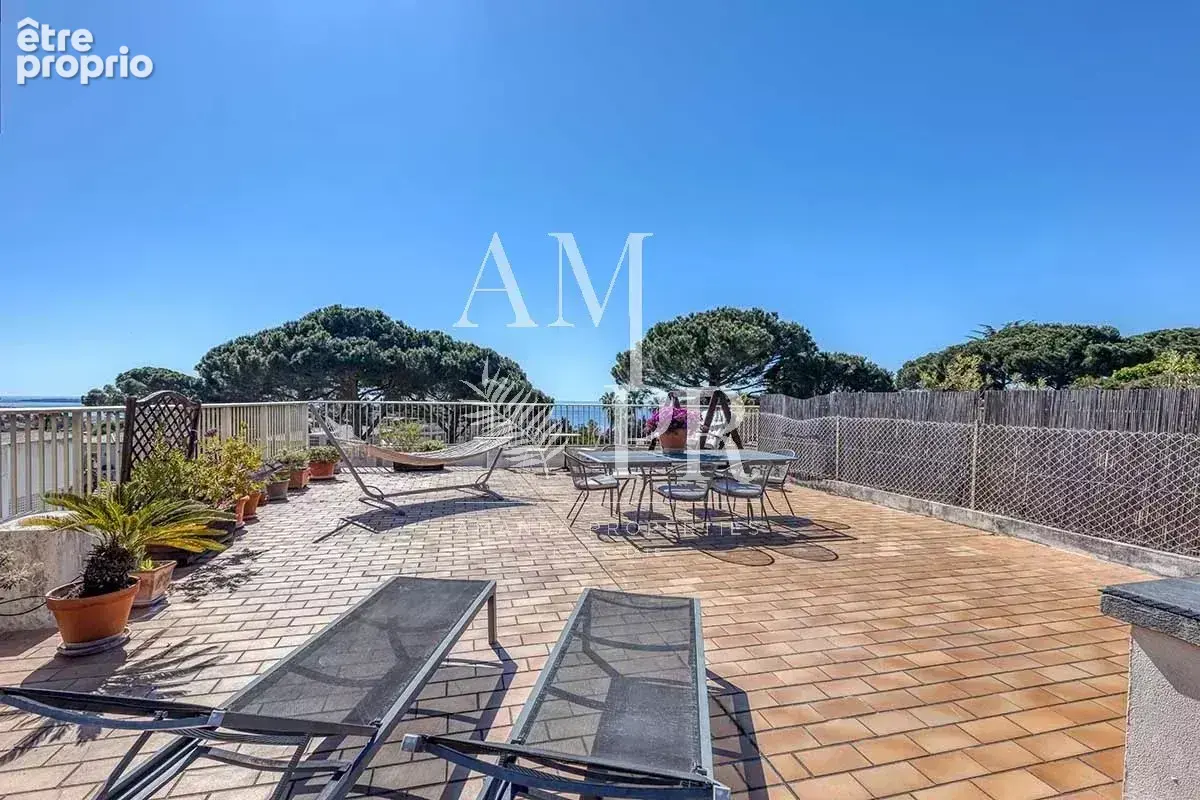 Cannes croix des gardes tres bel appartement avec toit-terrasse et vue mer - photo 7