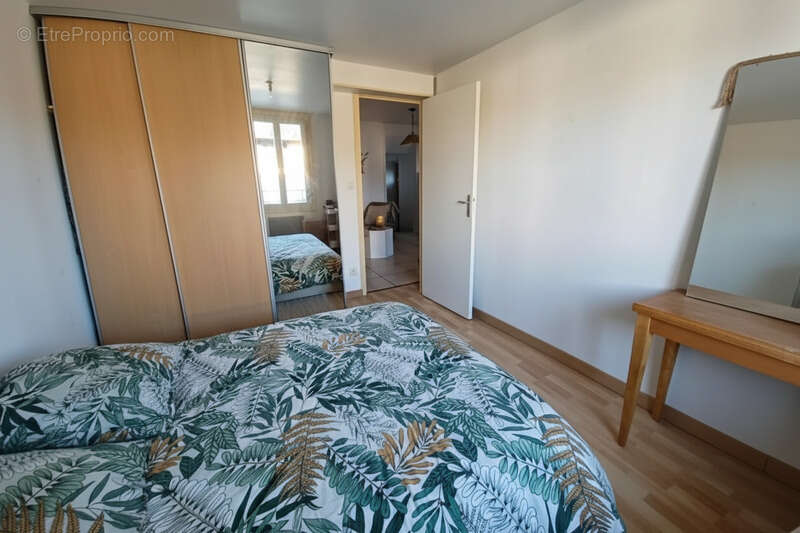 Appartement à MAURS