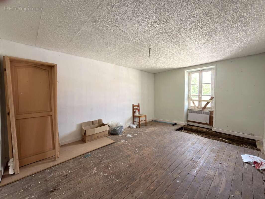 Maison à MONTJEAN