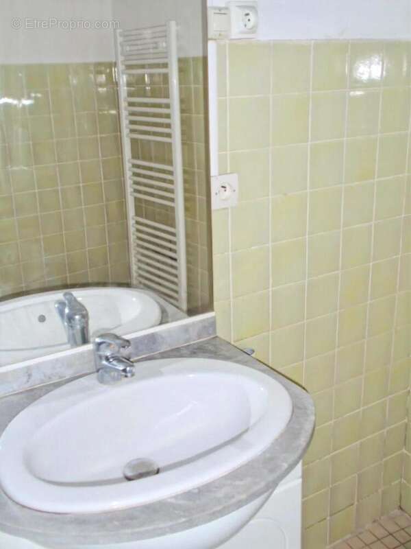 257 m² à Carvin  - photo 5