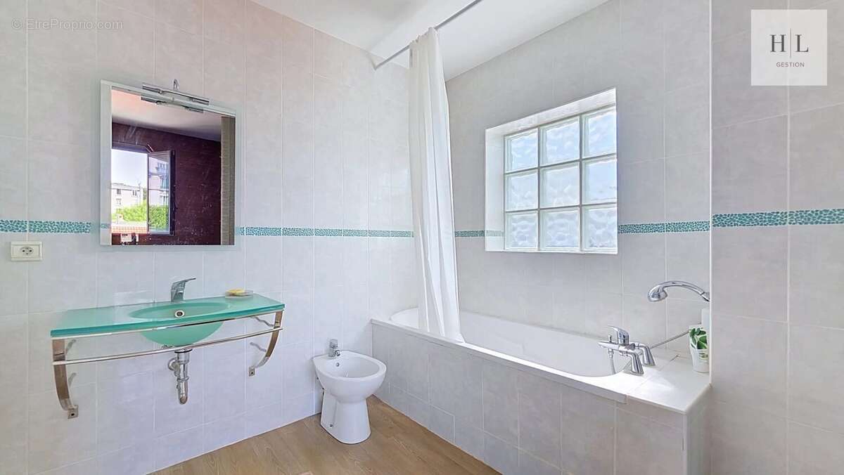 Appartement T3 de 115m² aux beaux volumes à Montreuil - photo 8