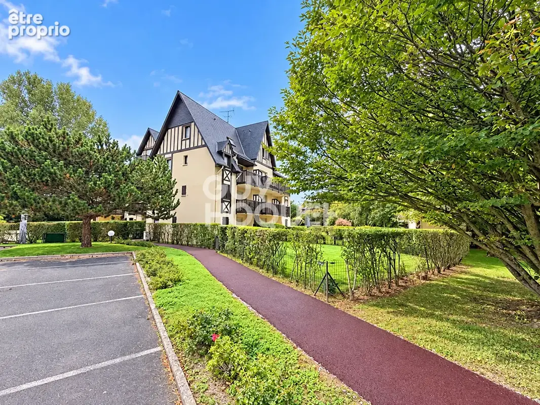 Duplex avec balcon et parking - à deux pas de deauville - photo 2