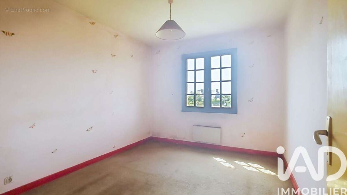 Photo 9 - Maison à POULDREUZIC