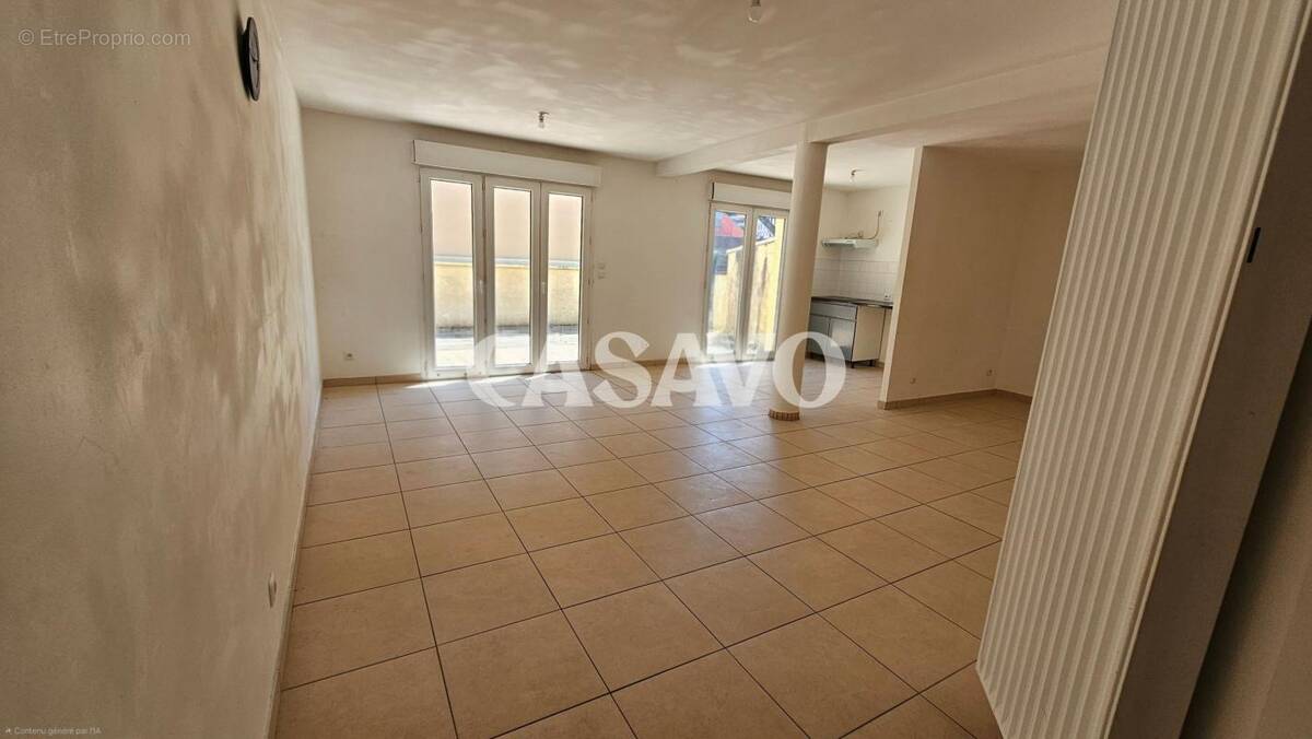 Maison à LA VERPILLIERE