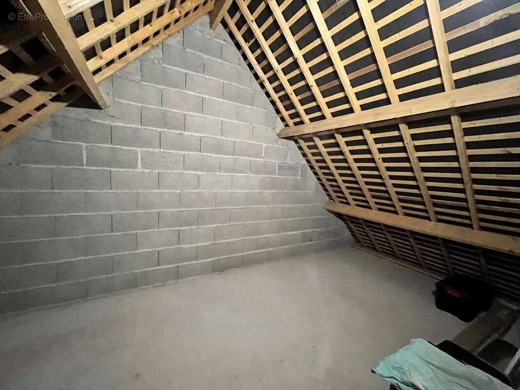 Maison à PLOUER-SUR-RANCE