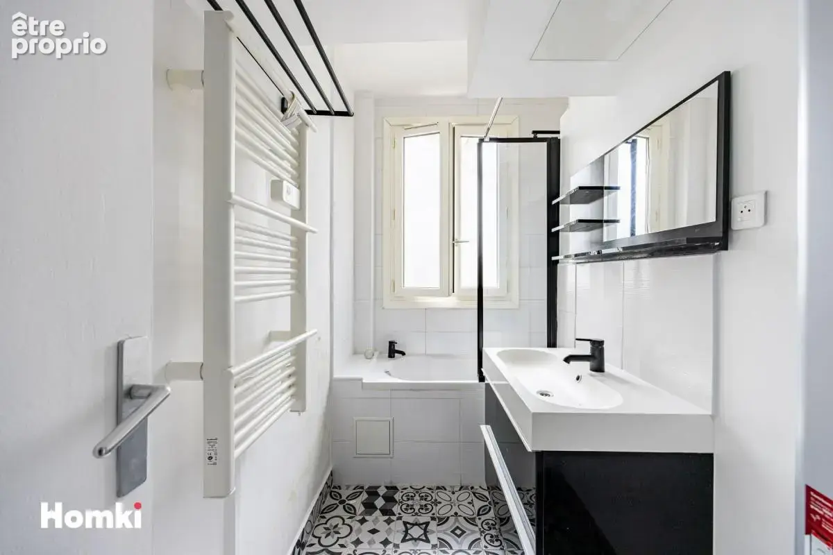Appartement T3 lumineux de 59 m² à Montreuil, Rue Yves Farge - photo 9