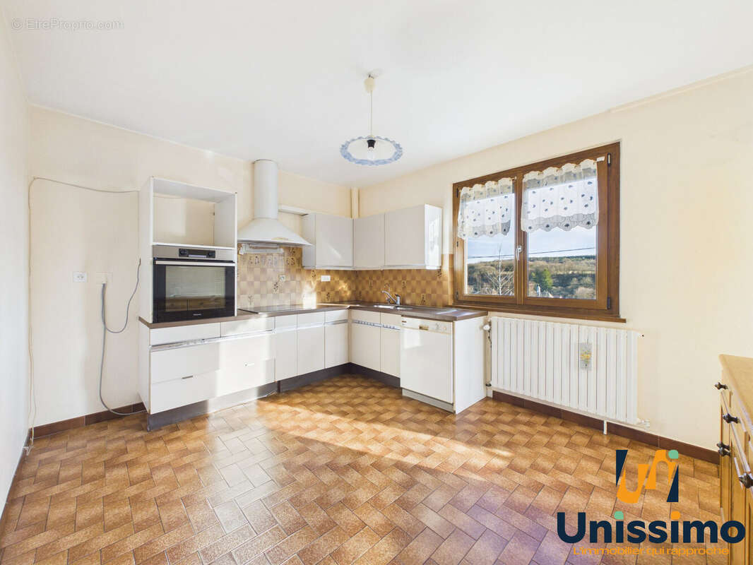 Maison à SAINT-MAURICE-COLOMBIER