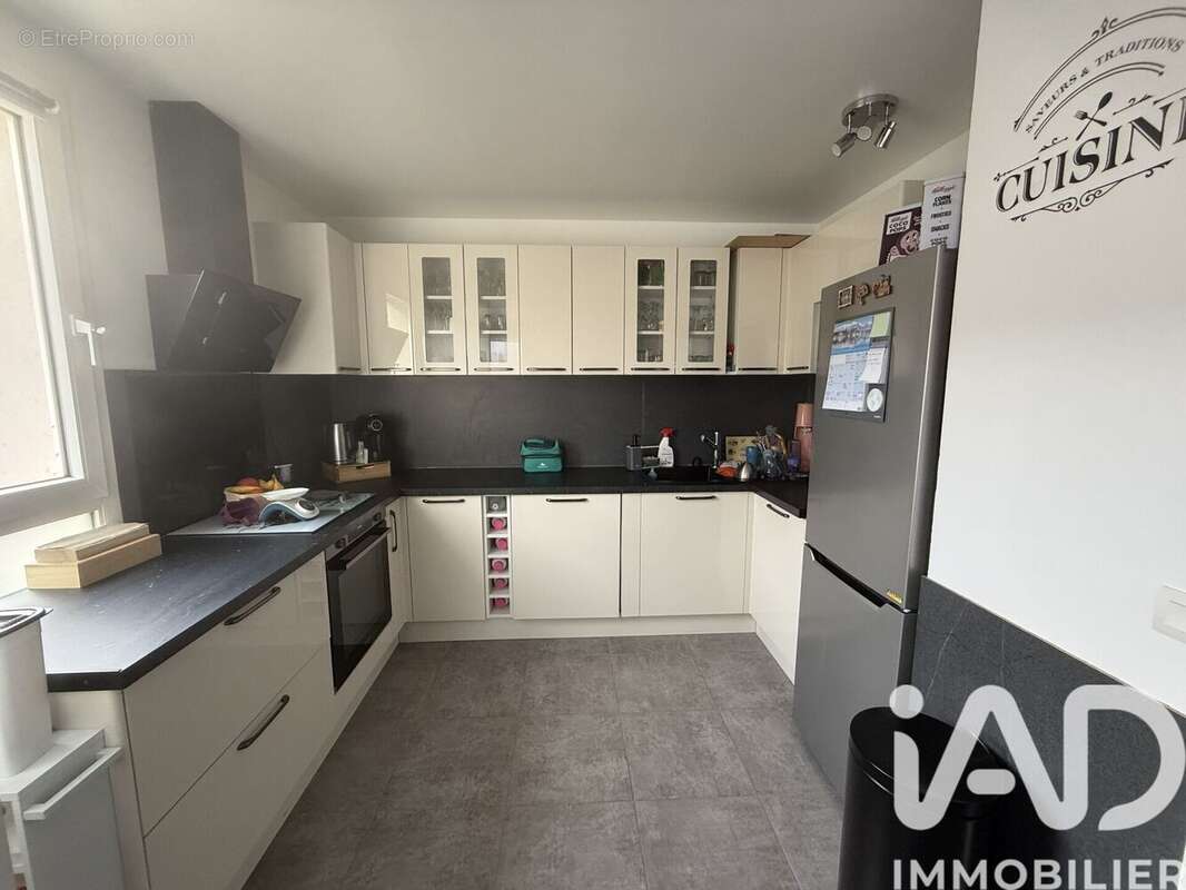 Photo 3 - Appartement à SAINT-PIERRE-DU-PERRAY