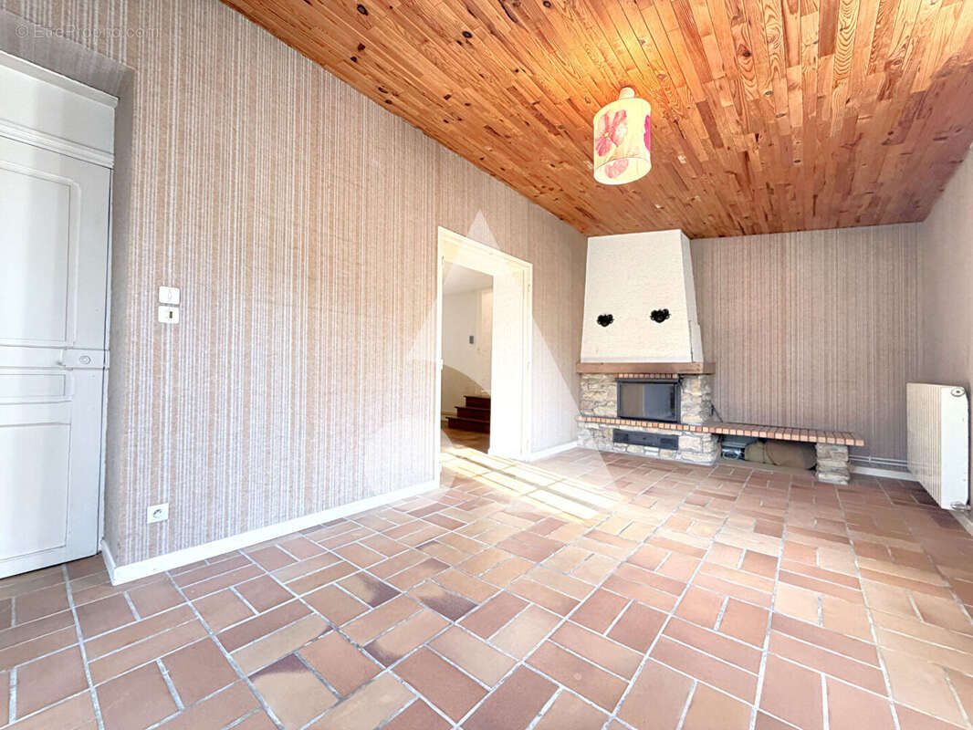 Une pépite à Frouard, au calme prête à révéler tout son potentiel ! - photo 9