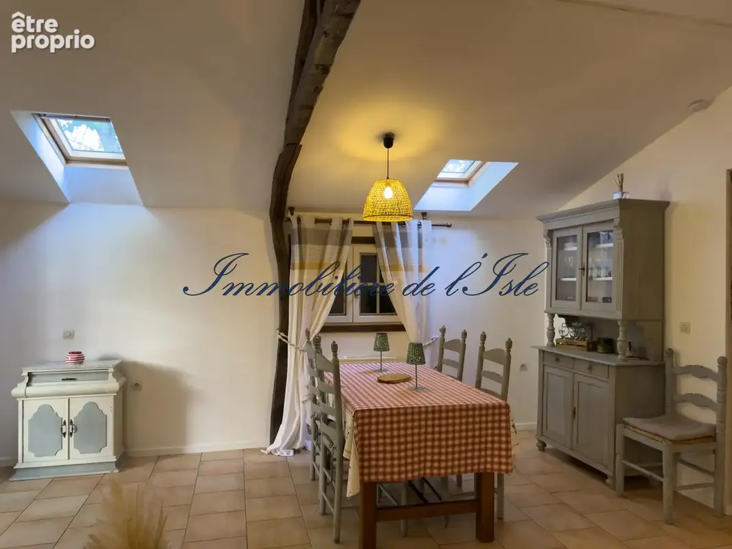 Élégante maison bourgeoise avec gite et piscine - photo 21