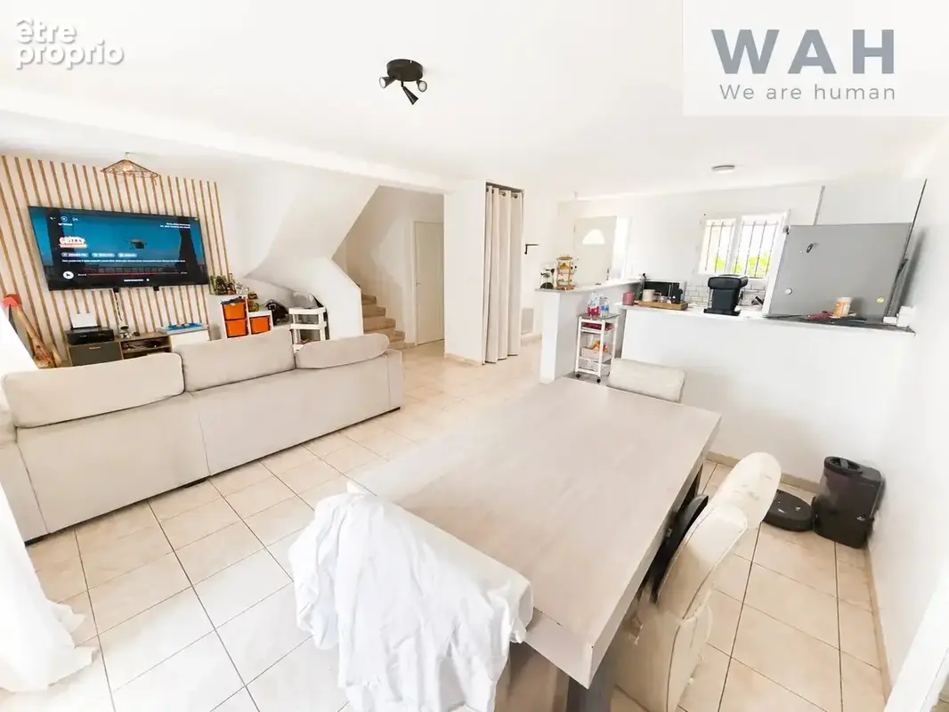 Maison à VERGEZE