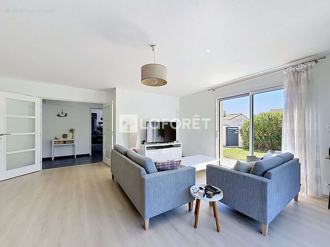 Maison Villemur Sur Tarn 4 pièce(s) 109 m2 - accessible PMR - photo 2