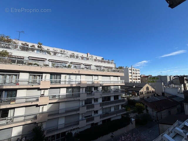 Appartement à PARIS-12E