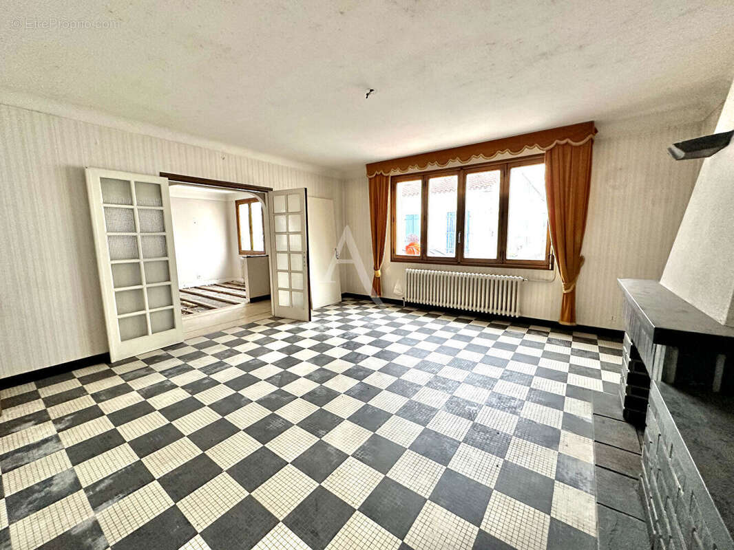 Maison à SAINT-HILAIRE-DE-RIEZ