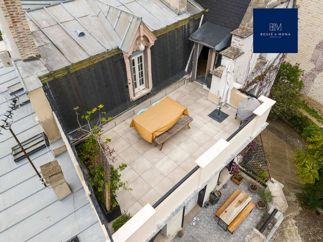 Appartement à ASNIERES-SUR-SEINE