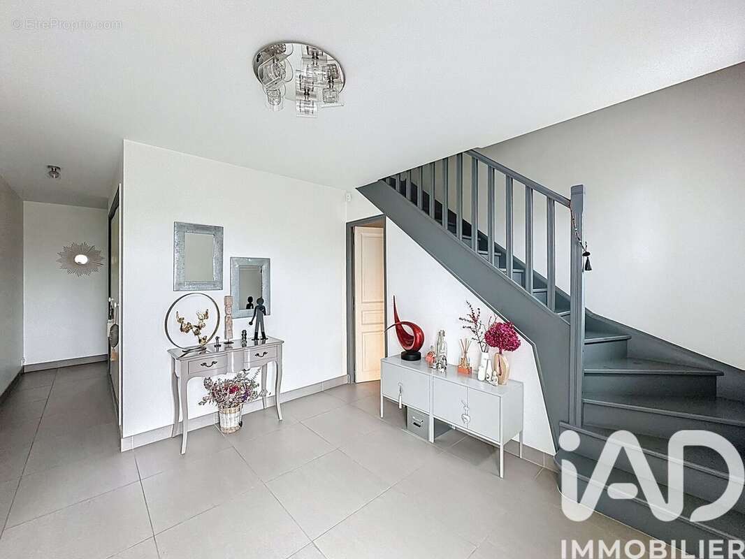 Photo 6 - Maison à NANTERRE