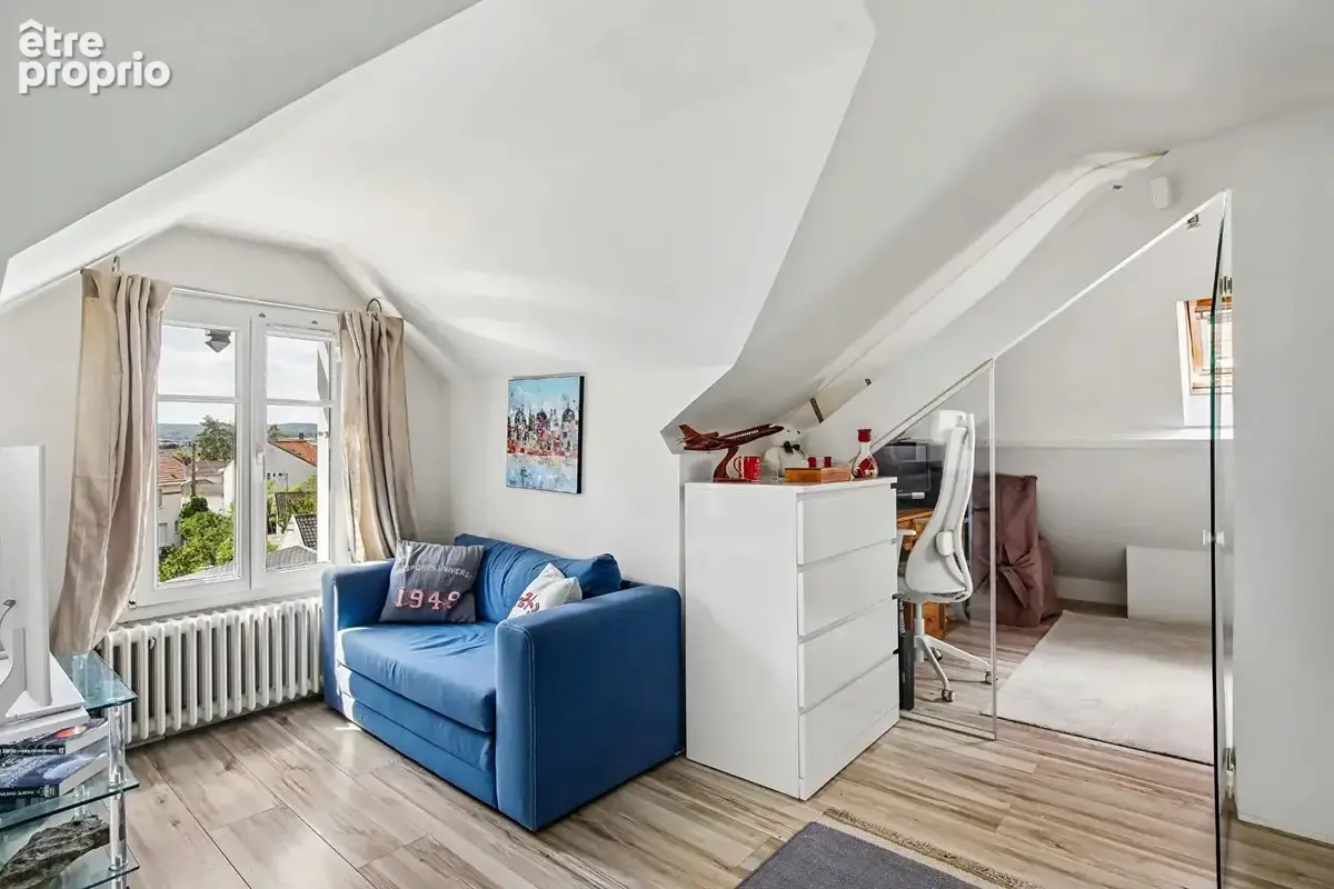 Chatou - maison de 115 m² avec beau potentiel - terrain de 1197 m² -  studio amenage de  35 m² - photo 11